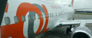 A GOL 737 with the 2Ku radome on board