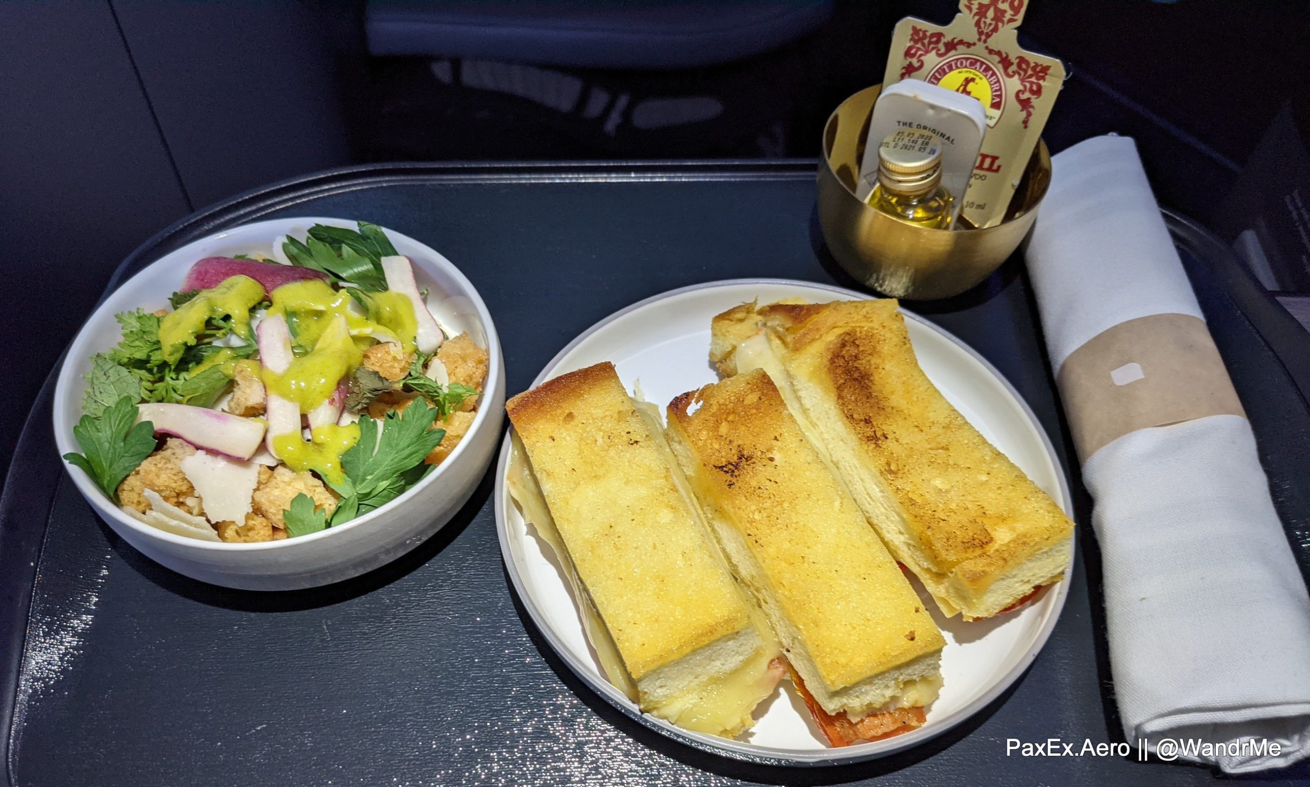 jetbluemintbusinessclassa321lrsnack PaxEx.Aero