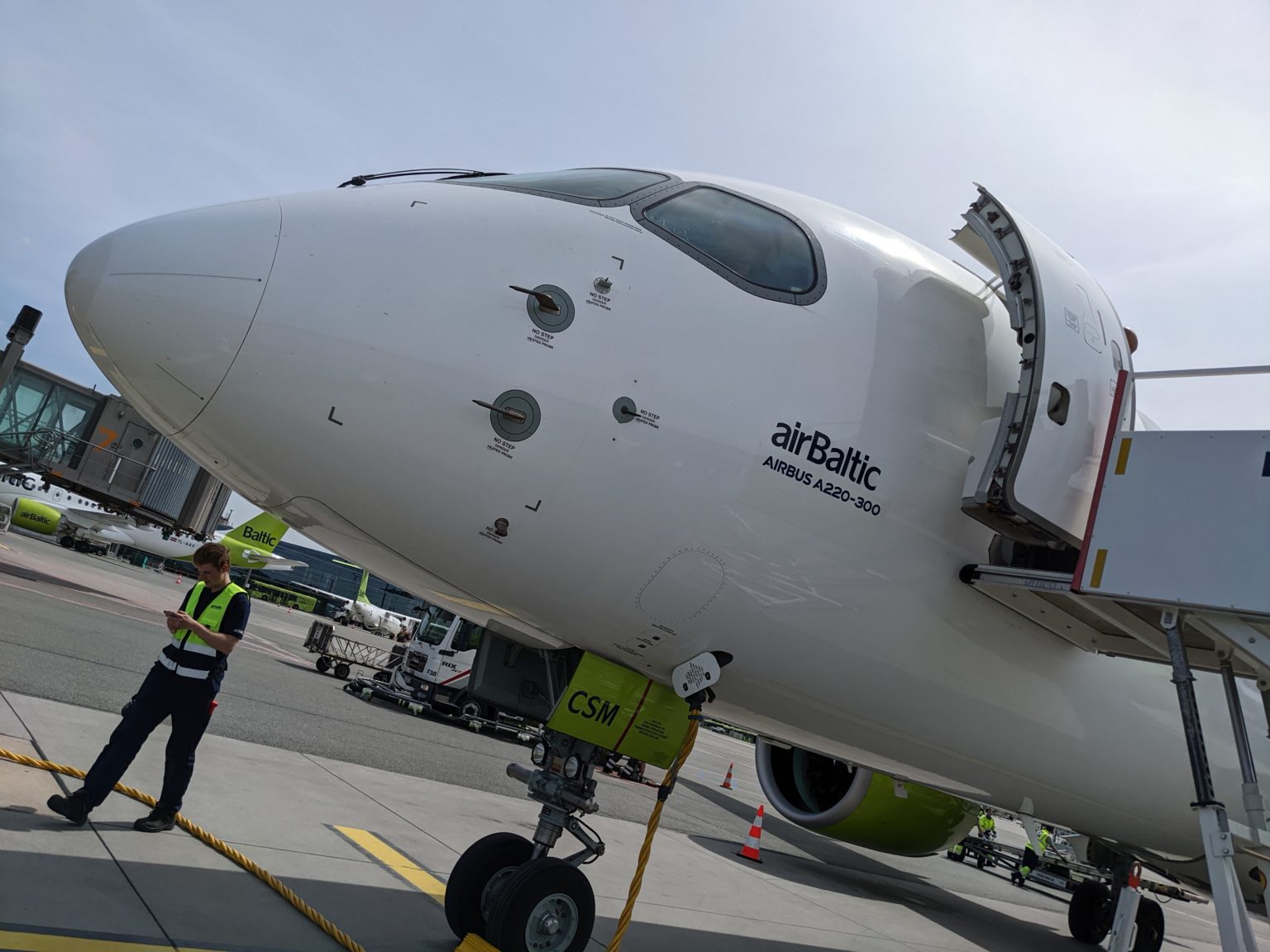 airBaltic teases Starlink in-flight internet consideration | PaxEx.Aero