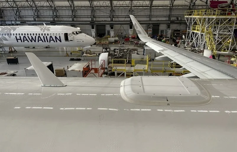 The SpaceX Starlink terminal installed atop a Hawaiian A321neo