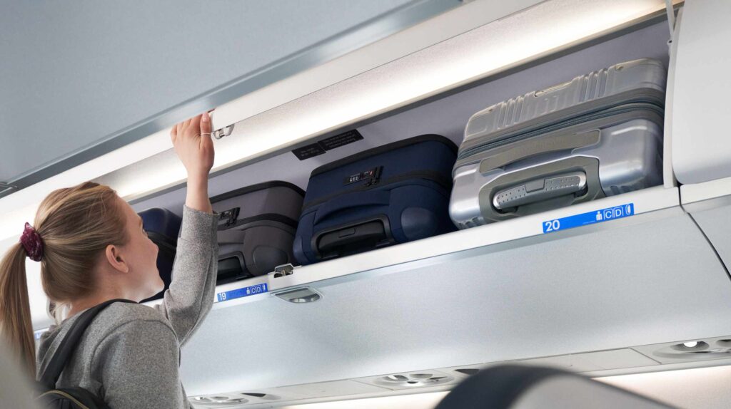 Bigger overhead bins aim to reduce gate-check requirements for part of United's E175 fleet