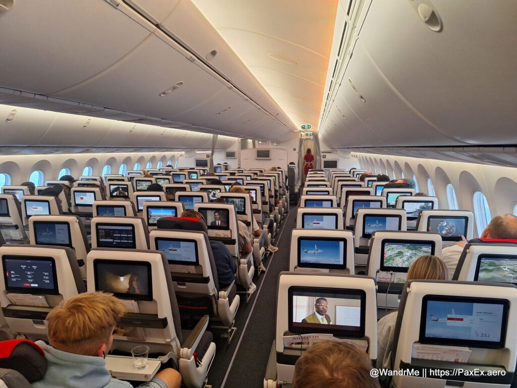A typical 3-3-3 layout on Austrian's 787 economy class cabin