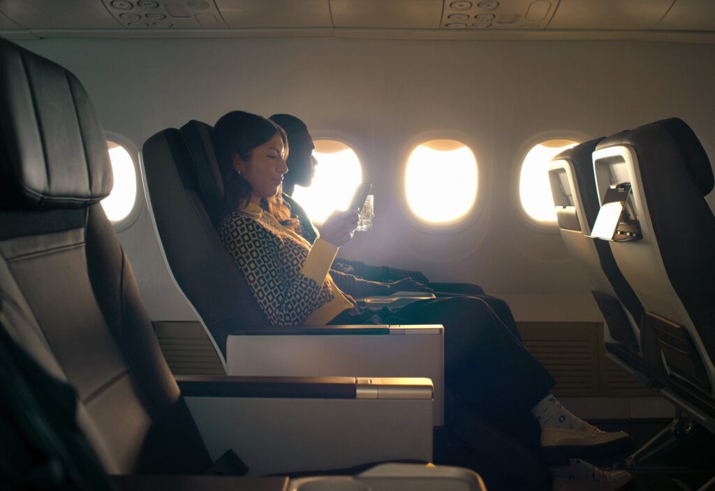 The Alaska Airlines first class cabin (image via Alaska Airlines)