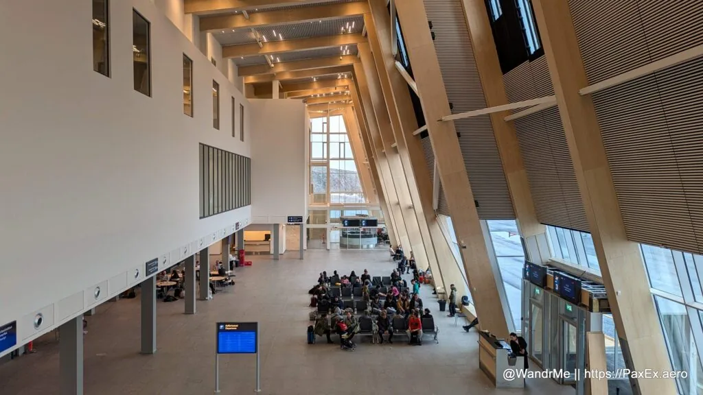 High ceilings and natural light offer a welcoming environment in Nuuk's new airport. Concessions and services are expected to be available soon.
