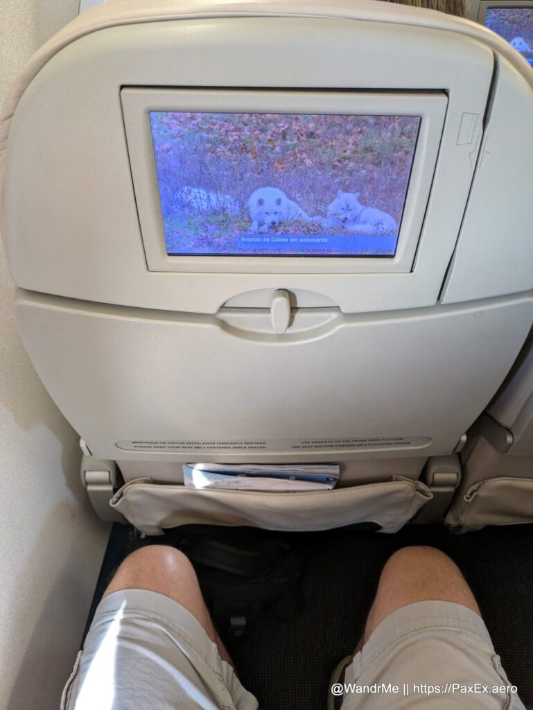Sufficient space in the regular seats