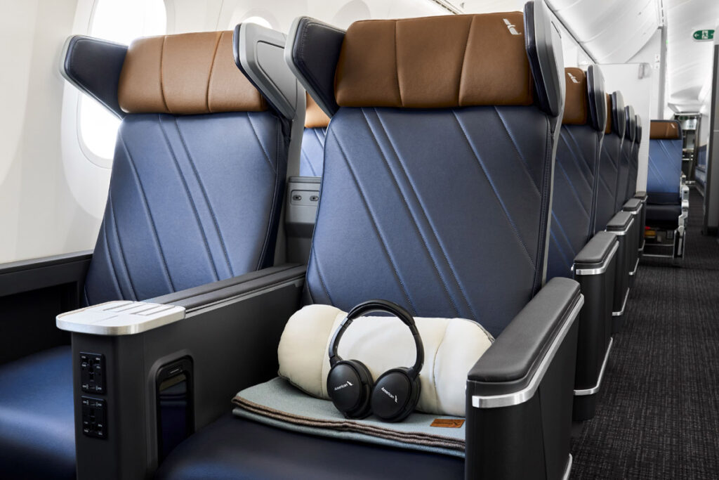 The premium economy cabin on AA's new 787s offers 32 seats (image via American Airlines)