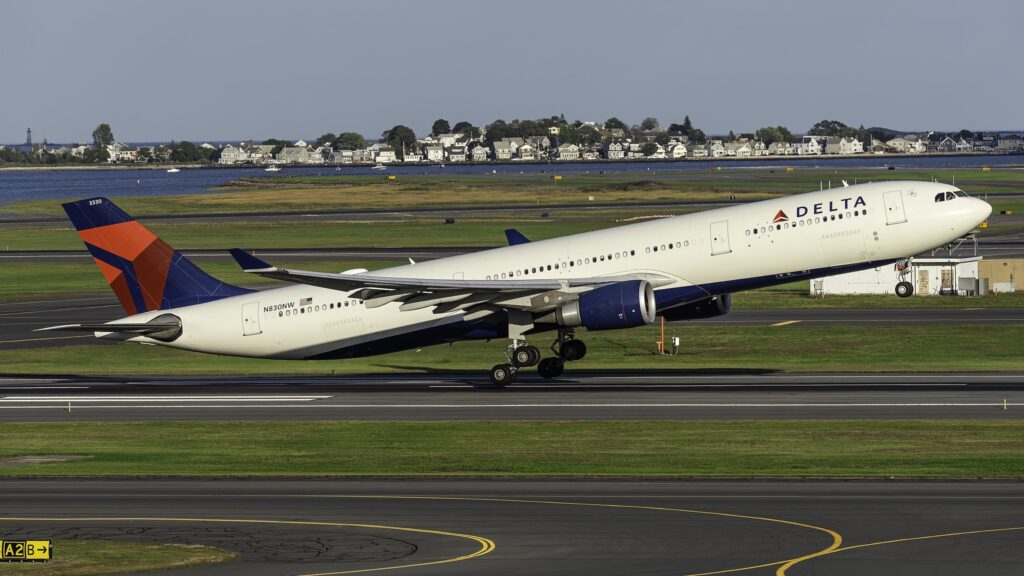 Delta A330 departing Boston Logan https://www.flickr.com/photos/757200er/53373651366/